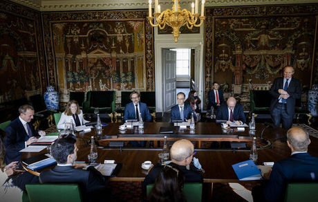 اروپایی‌ها علیه تصمیم آمریکا علیه ایران توافق کردند