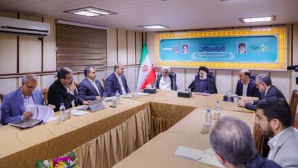 بررسی دلایل توقف پروژه بزرگ معطل مانده پل خلیج فارس با حضور رییس جمهور