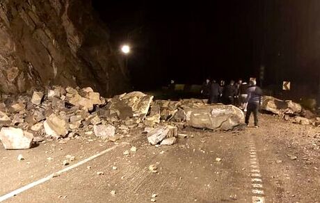 ادامه بسته بودن محور هراز