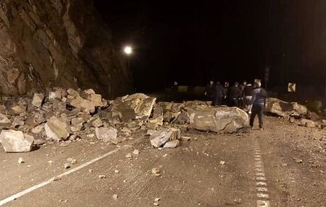 ادامه بسته بودن محور هراز