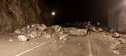 ادامه بسته بودن محور هراز