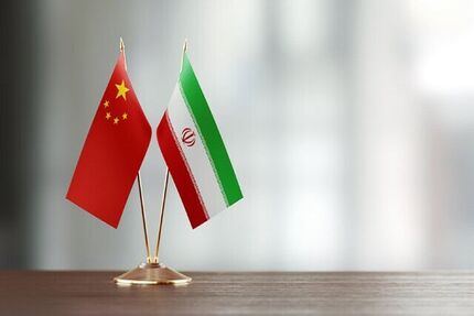 تعیین شروط برای گسترش روابط ایران با چین تکذیب شد