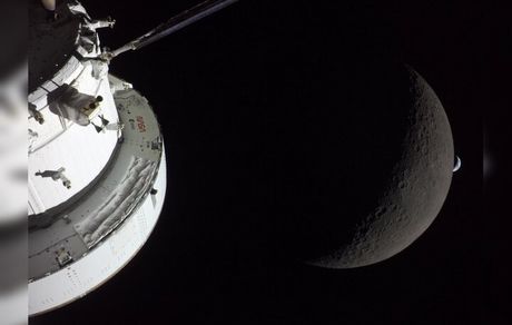 روز ششم ماموریت ماه نوردی ناسا با عکس سلفی تمام شد