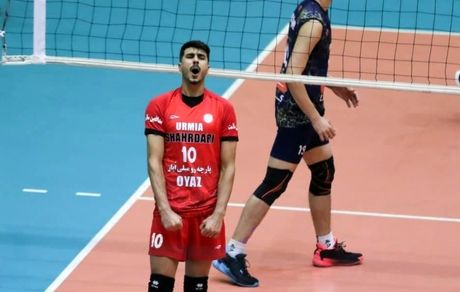 شهرداری ارومیه در آستانه قهرمانی لیگ برتر والیبال قرار گرفت