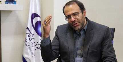وزیر اقتصاد: تحقق ۱۰۷ درصدی اخذ مالیات‌ها در سال ۹۹/ قائم مقام بانک مرکزی: تورم 1400 حداکثر 20 درصد است