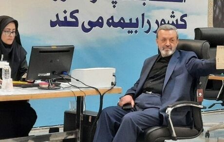 ثبت نام وزیر جهاد کشاورزی دولت احمدی نژاد برای ریاست جمهوری