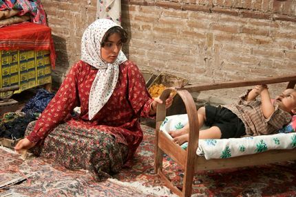 آیا اشتباه رحمان ۱۴۰۰ در فیلم خانه پدری تکرار شده است؟