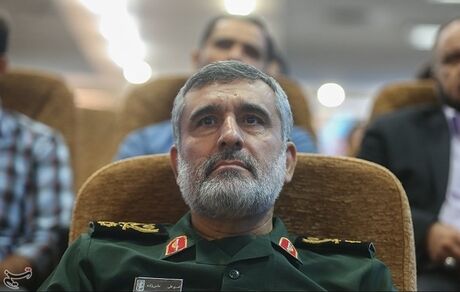 سردار حاجی‌زاده: نگاه انقلابی و نسخه داخلی ضامن حل مشکلات کشور است