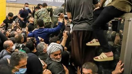 واژگونی مینی‌بوس در عراق / ۱۸ زائر ایرانی کشته و مصدوم شدند