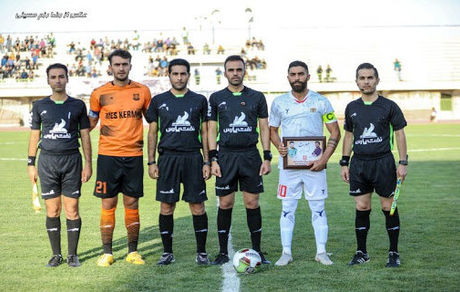 ۳ داورفوتبال ایرانی در آستانه دریافت مجوز VAR