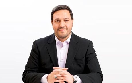 ضرورت بررسی شفافیت، رتبه بندی معلمان و همسان‌سازی حقوق بازنشستگان در مجلس