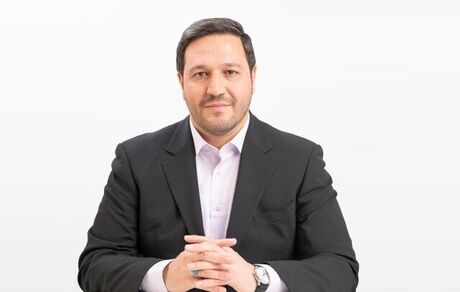 ضرورت بررسی شفافیت، رتبه بندی معلمان و همسان‌سازی حقوق بازنشستگان در مجلس