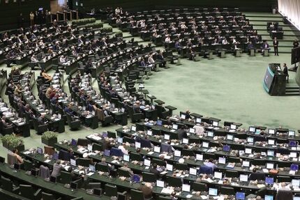 موافقت مجلس با تمدید ۶ ماهه دوره ششم شوراهای اسلامی شهر و روستاها