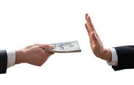 ماجرای رد رشوه 5 میلیارد ریالی توسط قاضی پاک‌دست سیرجانی