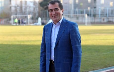 خلیل‌زاده: مشکل بلیت‌‌فروشی دربی تا حد زیادی حل شده است