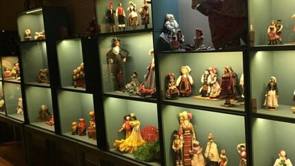 رفع پلمب موزه اسباب بازی