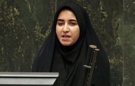 نماینده ایلام: با انصاف بگویم نقاط قوت کابینه پیشنهادی از نقاط ضعف بیشتر است