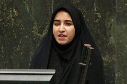 نماینده ایلام: با انصاف بگویم نقاط قوت کابینه پیشنهادی از نقاط ضعف بیشتر است