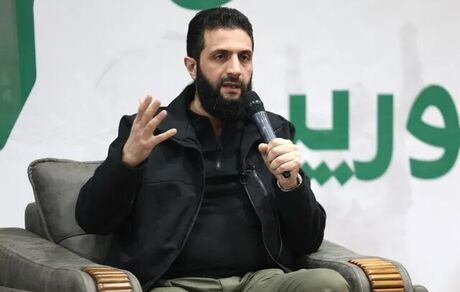 جولانی: همه گروه‌های مسلح در سوریه منحل می‌شود / سربازی اجباری نداریم