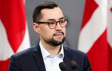 اعلام آمادگی نخست‌وزیر گرینلند برای گفت و گو با ترامپ