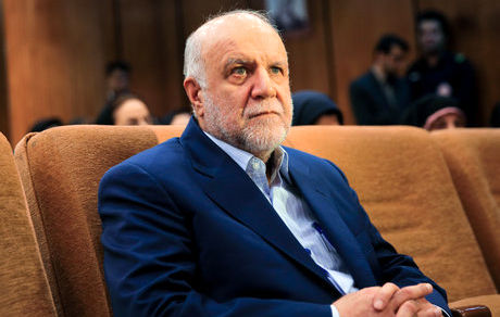 موافقت وزارت نفت برای ارائه هر شکلی از سهام پالایشگاه‌ها در بورس