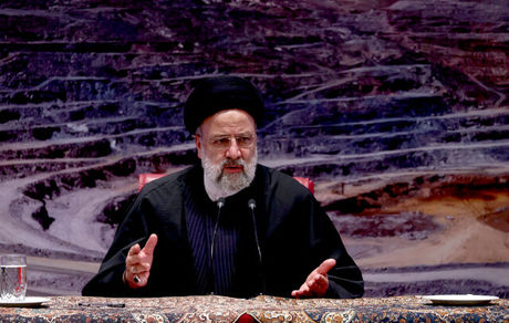 کشورهای مختلف دنیا از ما محصولات نظامی می‌خواهند