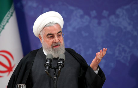 «بار»ی که روحانی از دوش اصلاح‌طلبان برداشت؛ مسئولیتِ عملکردِ دولت
