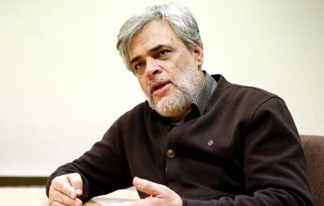 کنایه مهاجری به برگزاری همایش چند هزار نفره در مشهد 