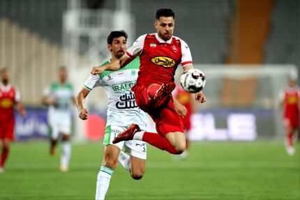 پرسپولیس، لیگ برتر را با برد با یک گل مشکوک آغاز کرد