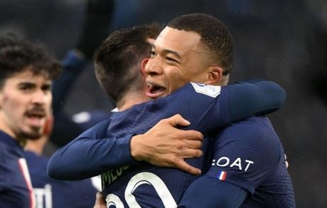 بازی بزرگ فرانسه را پاری‌سن‌ژرمن برد / میلان روی نوار پیروزی