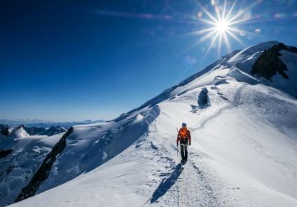 هشدار: فعلا کوهنوردی نکنید