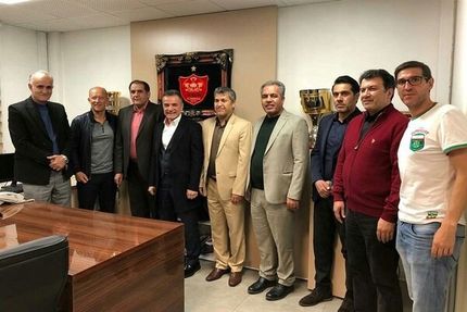 بیانیه باشگاه پرسپولیس: با درایت همه از جمله کالدرون به قهرمانی ادامه می‌دهیم