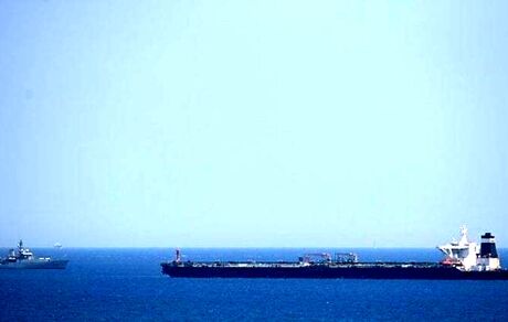 آخرین وضعیت نفتکش ایرانی توقیف شده در اندونزی