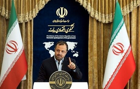 نرخ بیکاری به کمترین میزان در دو دهه اخیر رسید / صنف طلا به قانون تمکین کند