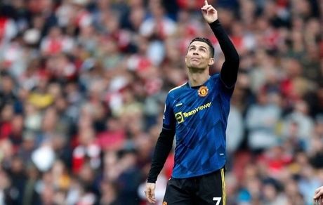 بارسلونا هم مشتری کریس رونالدو شد