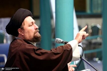 سید حسن خمینی: نباید از ورود به فضای مجازی بترسیم.