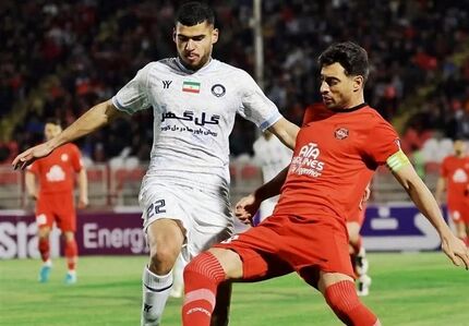 تراکتور صدرنشین لیگ برتر فوتبال در سال ۱۴۰۳ شد