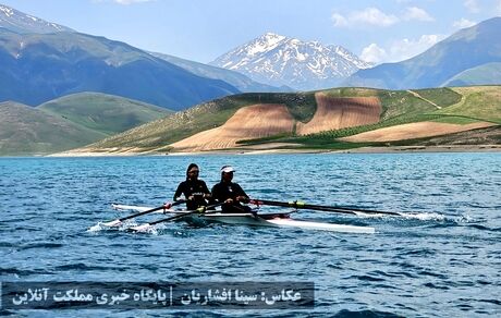 مربی خارجی روئینگ زنان تا مرز آمد و برگشت / اوضاع آرام شود به ایران خواهدآمد