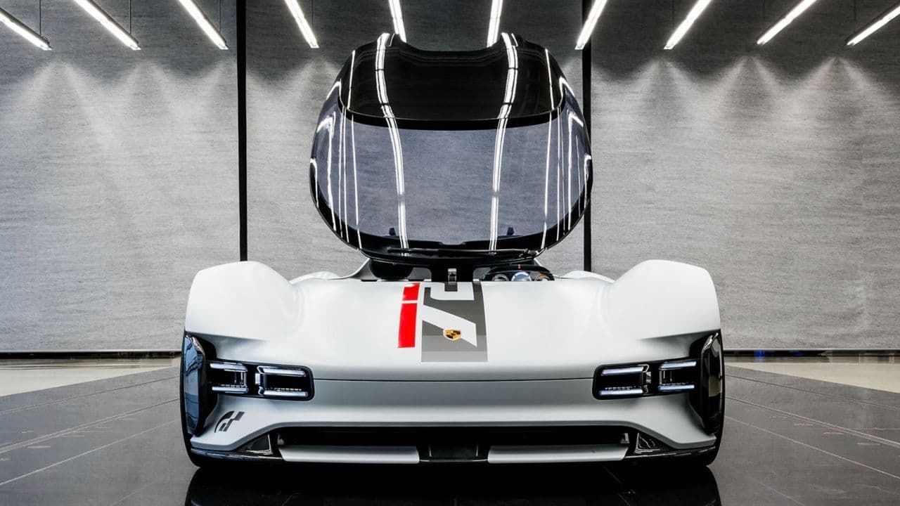 پورشه Vision Gran Turismo