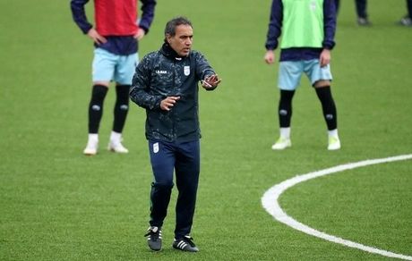 بالاخره قرارداد مهدوی‌کیا با فدراسیون رسمی شد