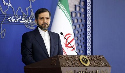 خداحافظی خطیب‌زاده از سخنگویی وزارت خارجه/ کنعانی سخنگو شد