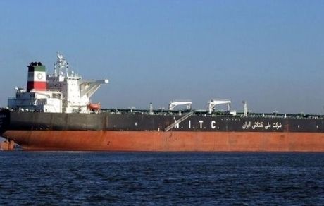  ۵ نفت‌کش‌ حامل بنزین برای ونزوئلا به نزدیکی دریای کارائیب رسیده‌اند 