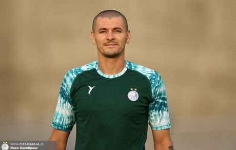 اولین خرید استقلال مشخص شد