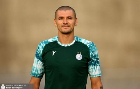 اولین خرید استقلال مشخص شد