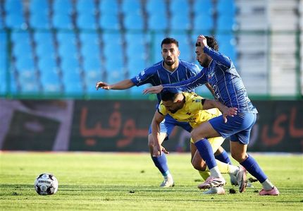 استقلال از کامبک خوردن نجات یافت / آبی‌ها دقیقه ۹۸ بردند و به رده دوم رسیدند