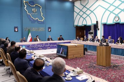 تاکید رئیس جمهور بر توجه بیشتر به اشتغال و ارتقا و درآمد نخبگان