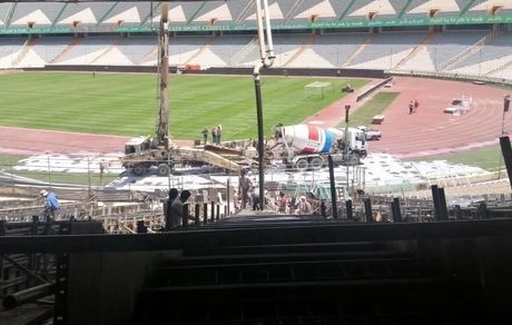 طبقه اول ورزشگاه آزادی در حال اتمام است