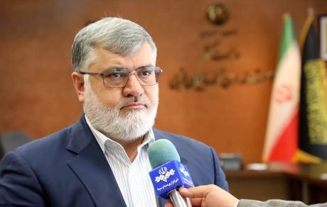 استاندار: دیگر برای سرمایه گذاری جدید در تهران مجوز نمی‌دهیم