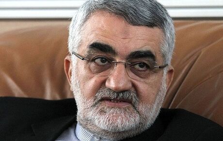 
بروجردی: با مقصران سقوط هواپیمای اوکراینی برخورد جدی شود
