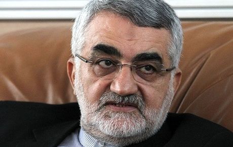 
بروجردی: با مقصران سقوط هواپیمای اوکراینی برخورد جدی شود
